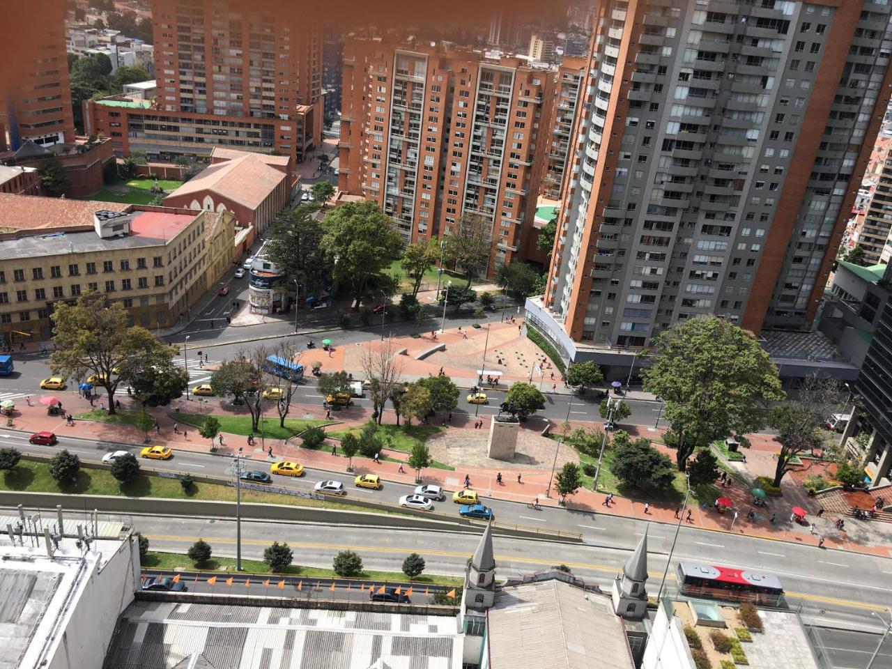 Enjoy In Bogota Hotel Buitenkant foto